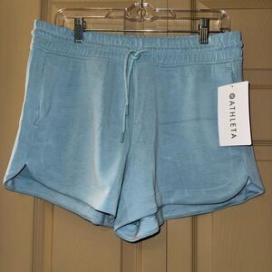 NWT - Athleta Seasoft Shorts - Size Medium in the color Waterloo